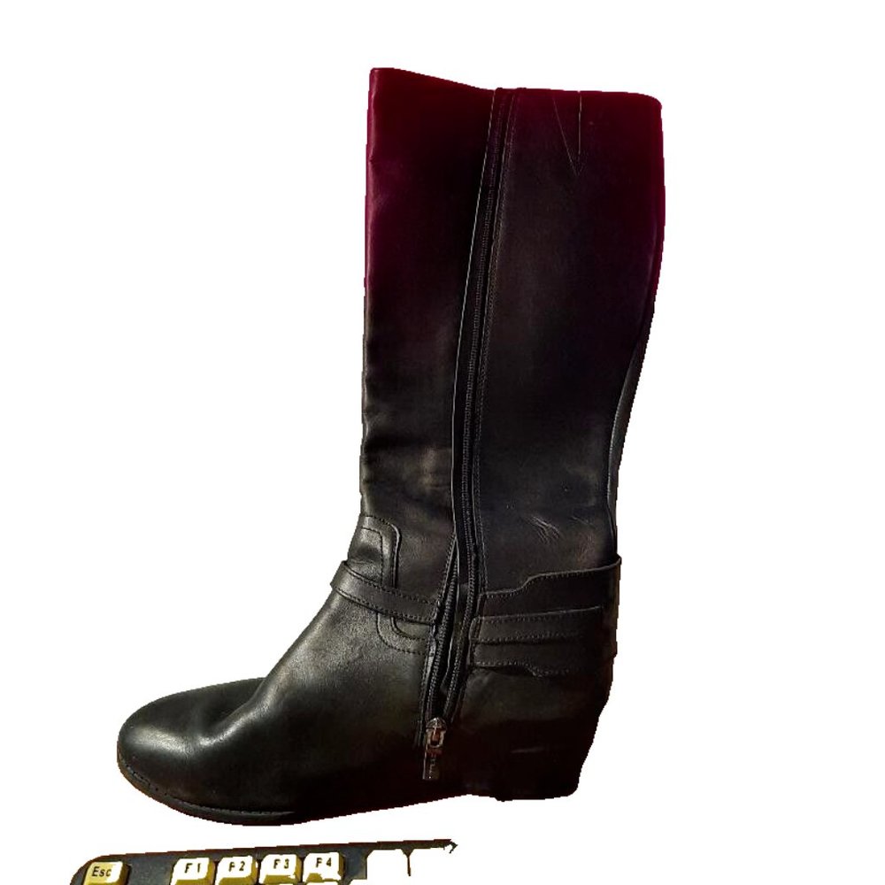 BCBG Black Tall Riding Boots Joseff Size 7.5 PreLoved